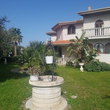 La Casa Delle Rose 1 Villa Giba Exterior foto